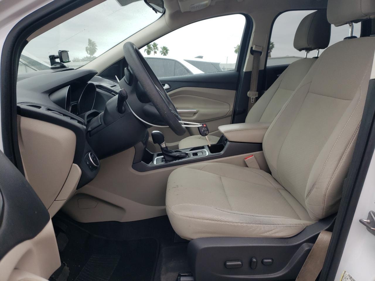 2017 FORD ESCAPE SE - Фото 7