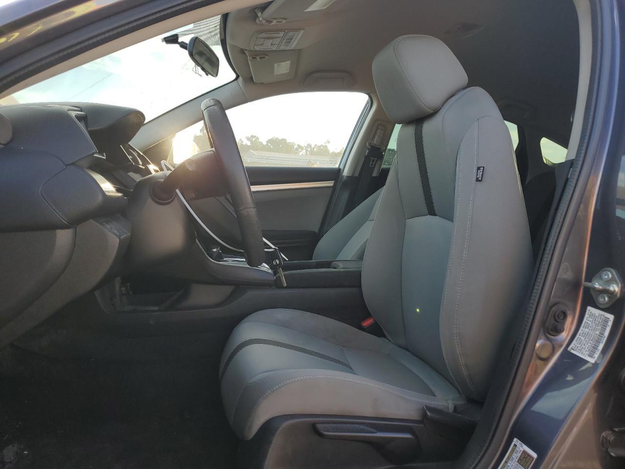 2016 HONDA CIVIC LX - Фото 7
