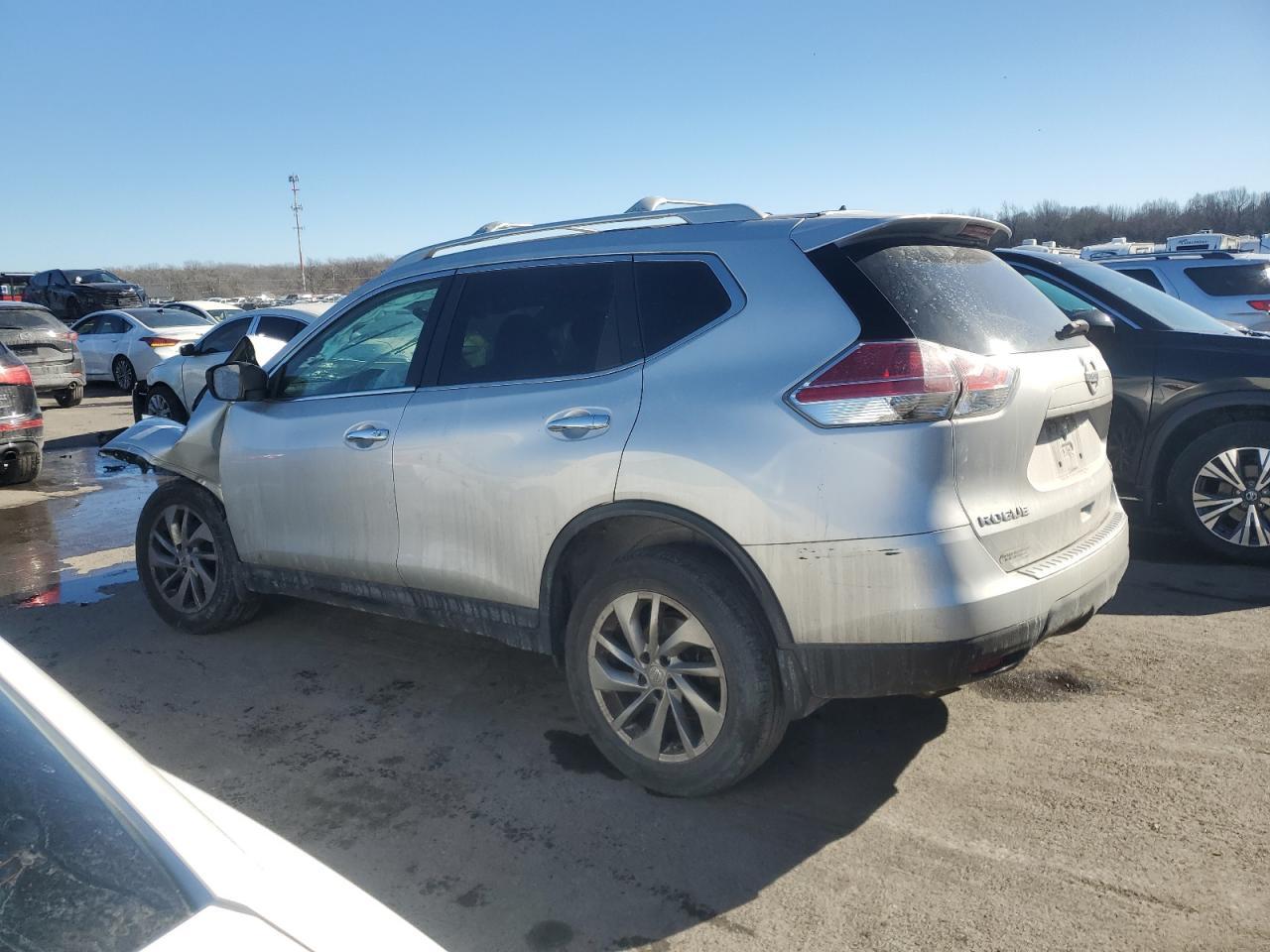 2014 NISSAN ROGUE S - Image 2