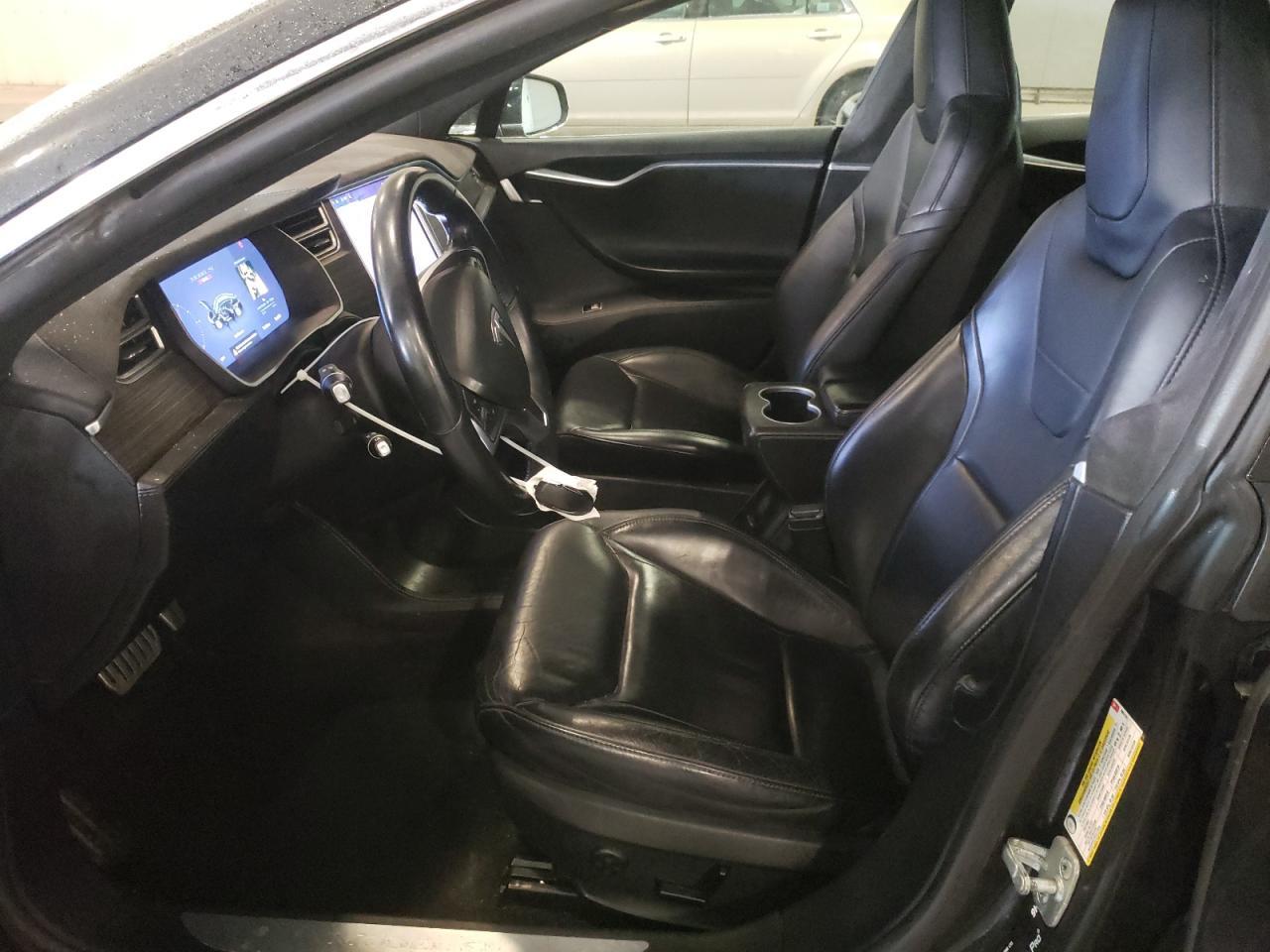2015 TESLA MODEL S P8 - Image 7