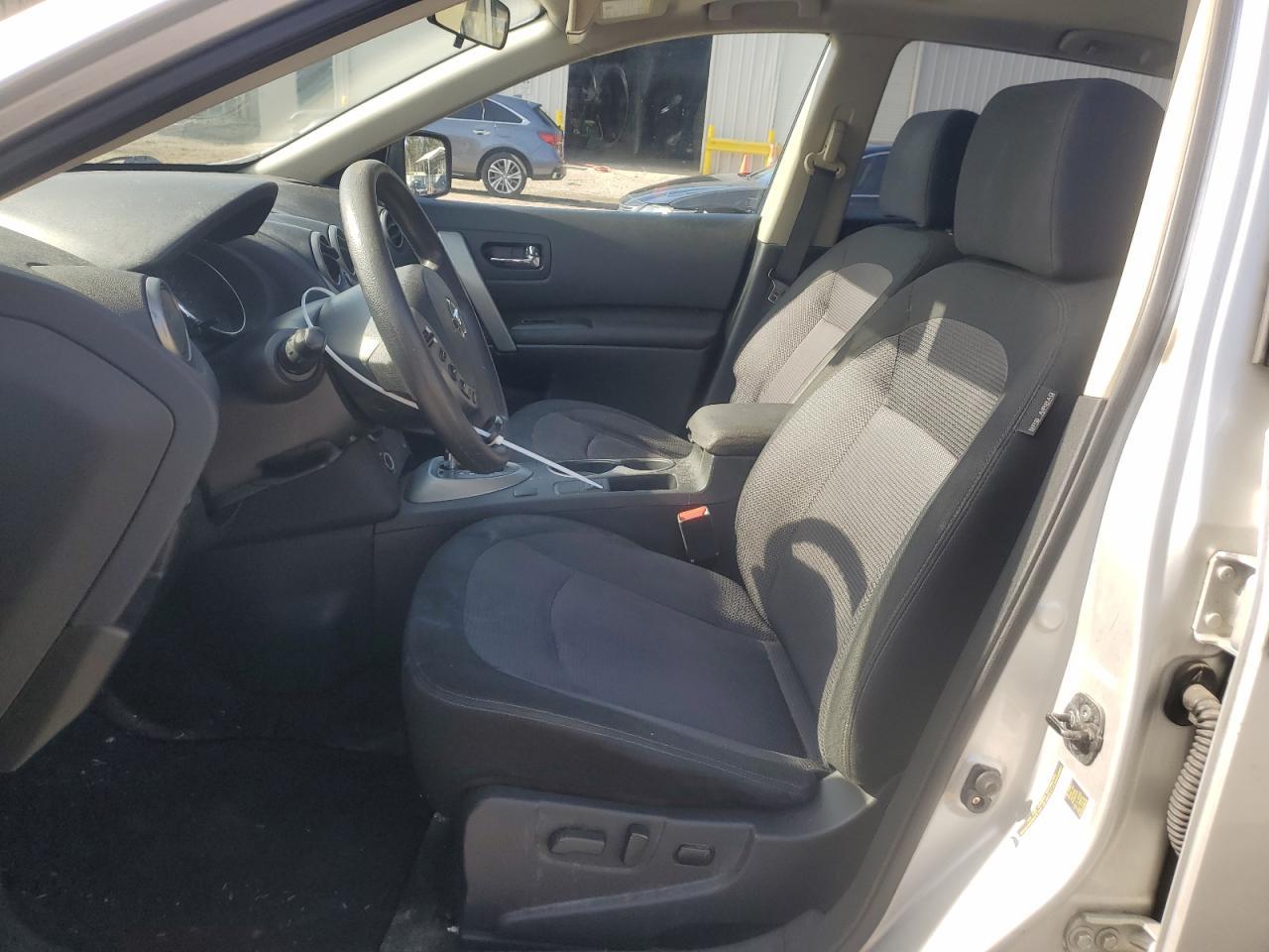 2013 NISSAN ROGUE S - Фото 7