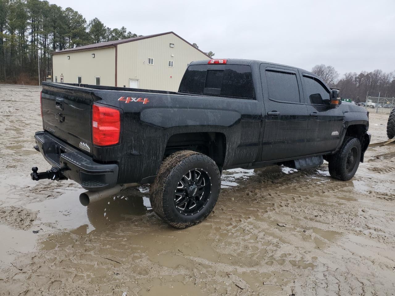 2019 CHEVROLET SILVERADO - Image 3