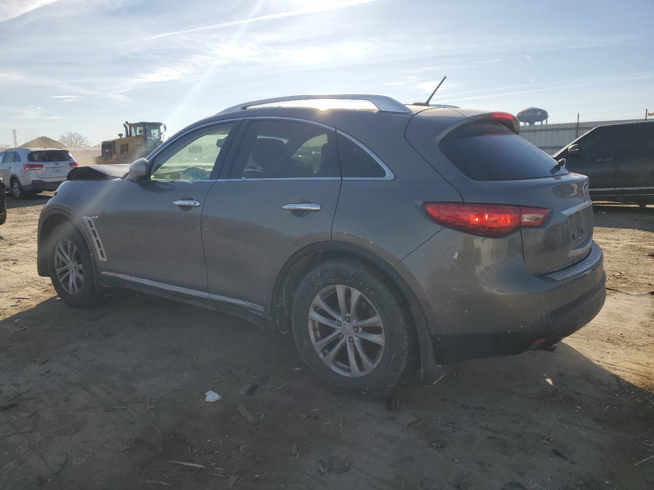 2013 INFINITI FX37 - Image 2