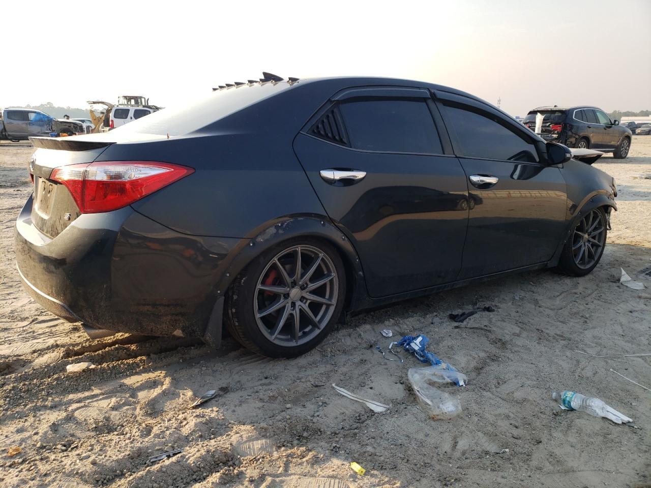 2014 TOYOTA COROLLA L - Image 3