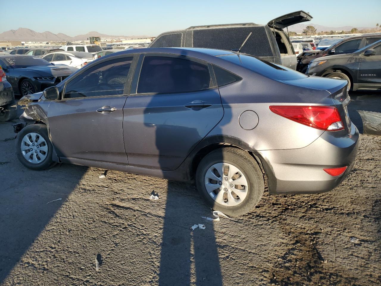 2016 HYUNDAI ACCENT SE - Фото 2