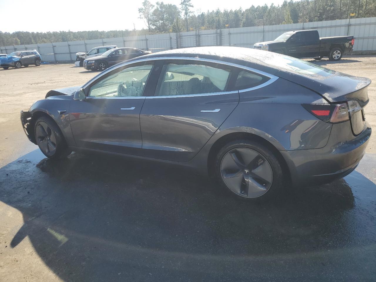 2019 TESLA MODEL 3 - Image 2