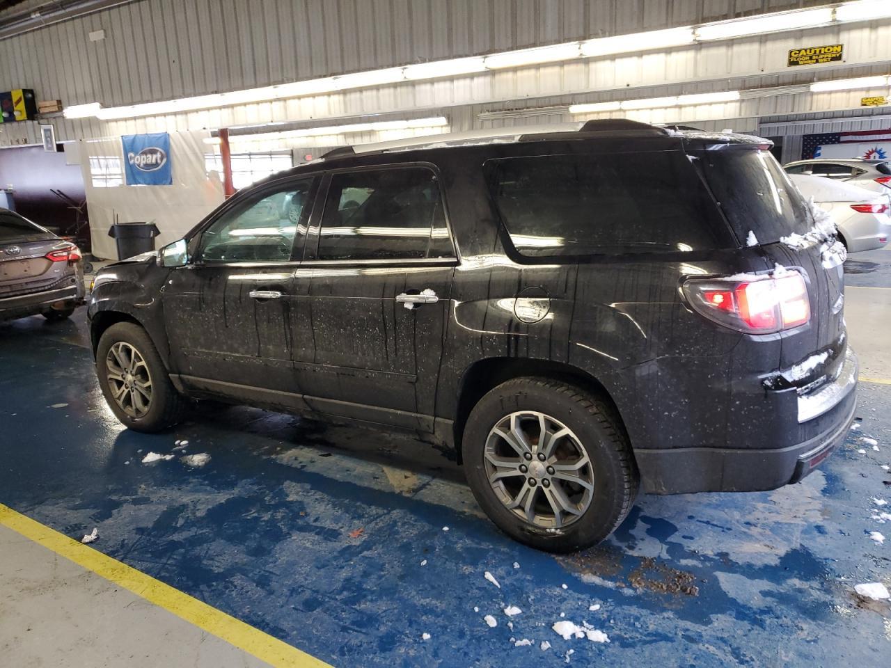 2016 GMC ACADIA SLT - Фото 2