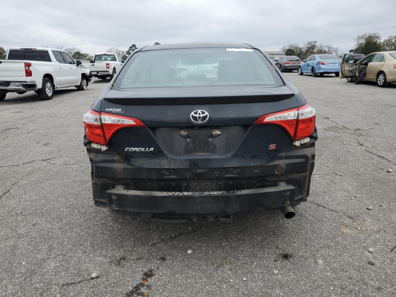 2015 TOYOTA COROLLA L - Image 6