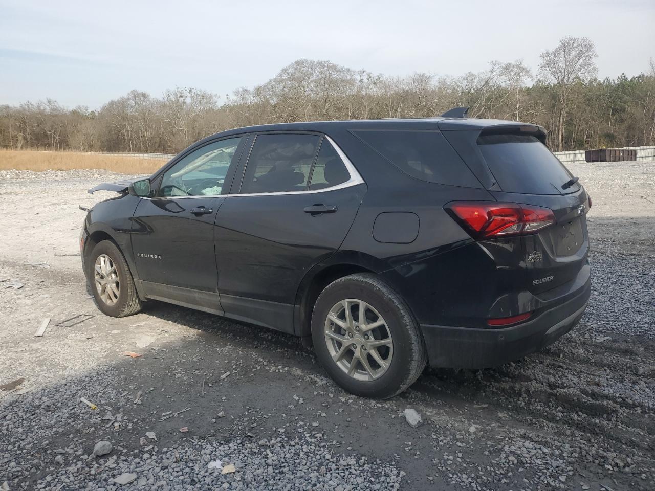 2024 CHEVROLET EQUINOX LT - Image 2