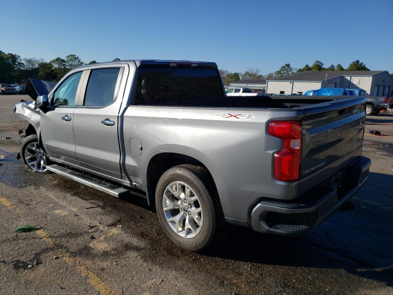2021 CHEVROLET SILVERADO - Фото 2