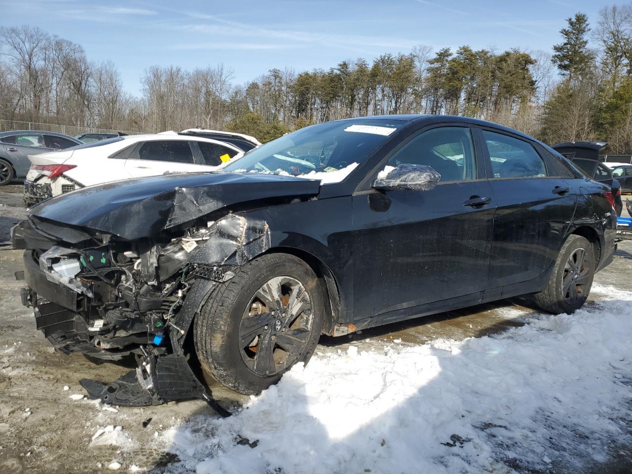 2022 HYUNDAI ELANTRA SE