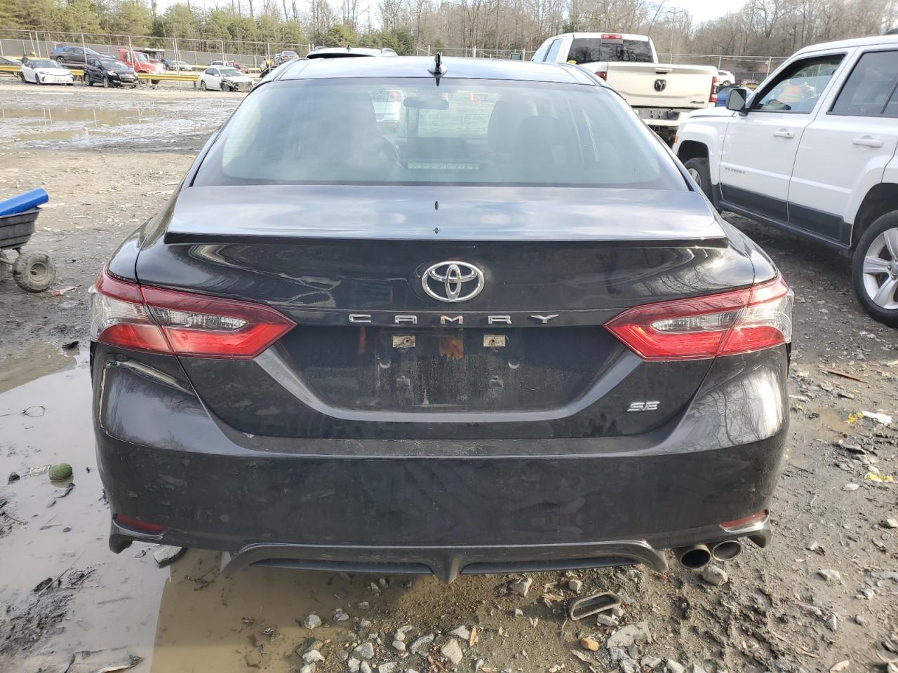 2021 TOYOTA CAMRY SE - Image 6