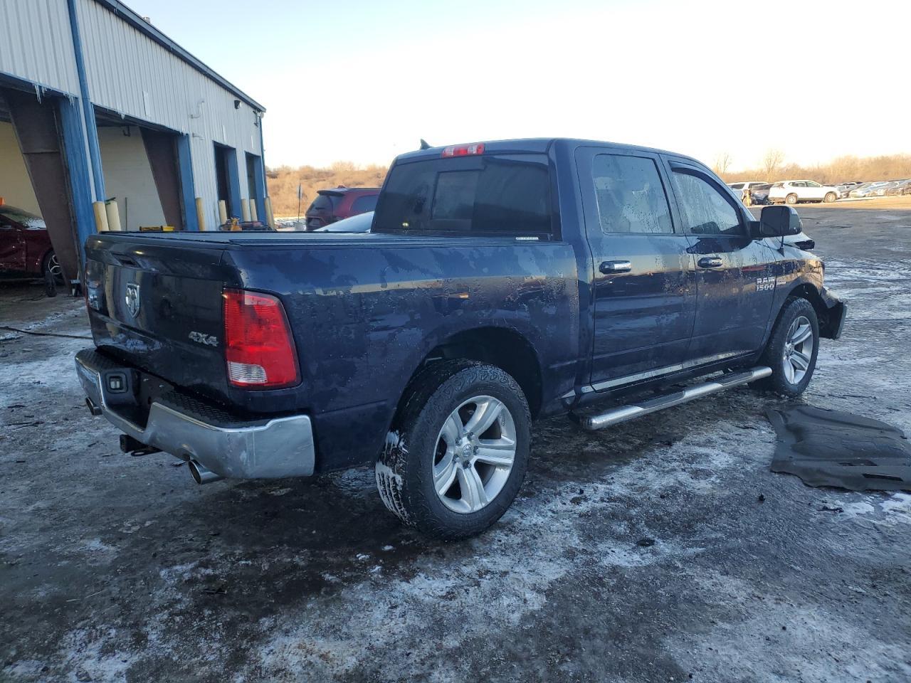 2014 RAM 1500 SLT - Фото 3