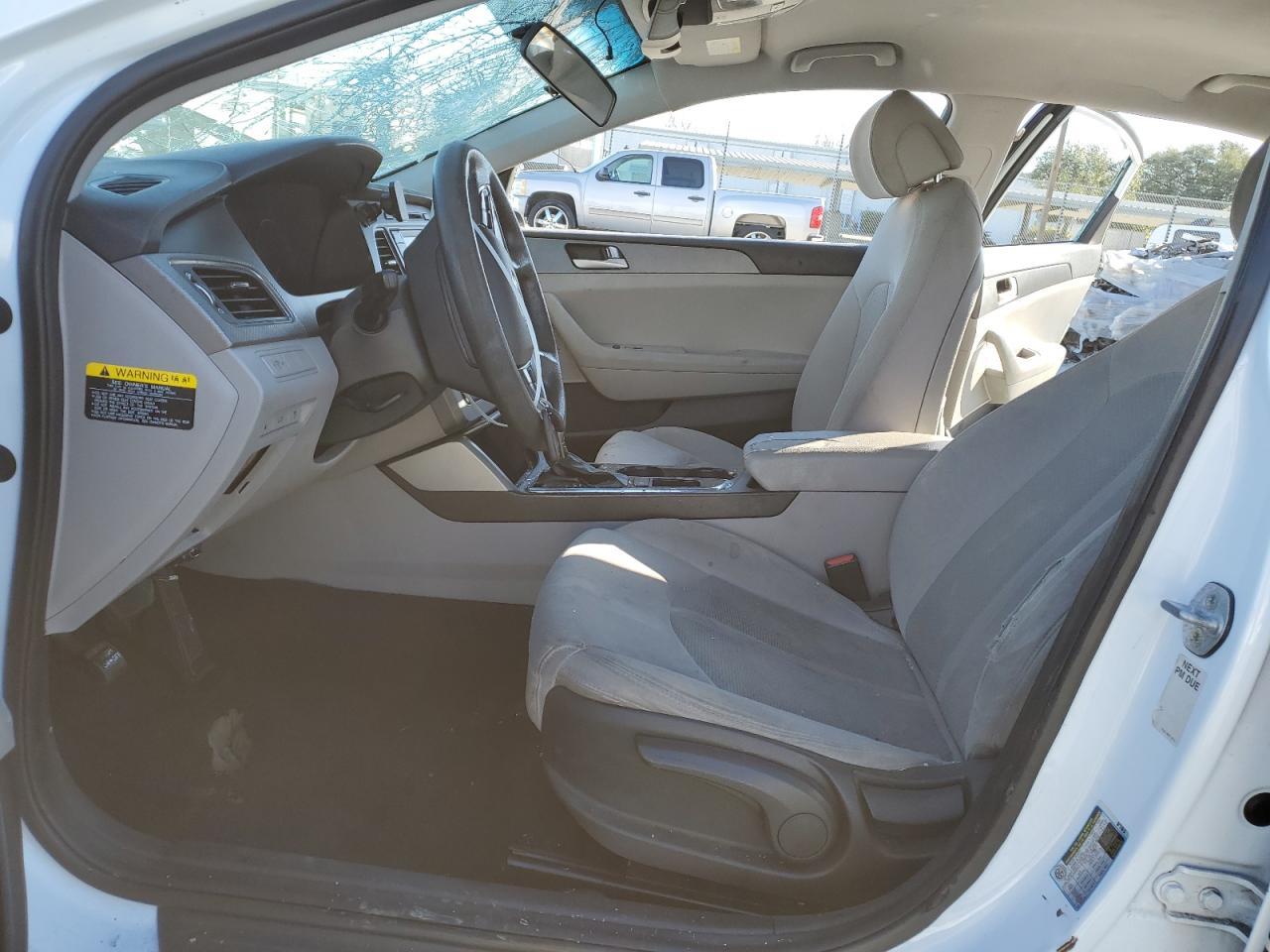 2017 HYUNDAI SONATA SE - Фото 7