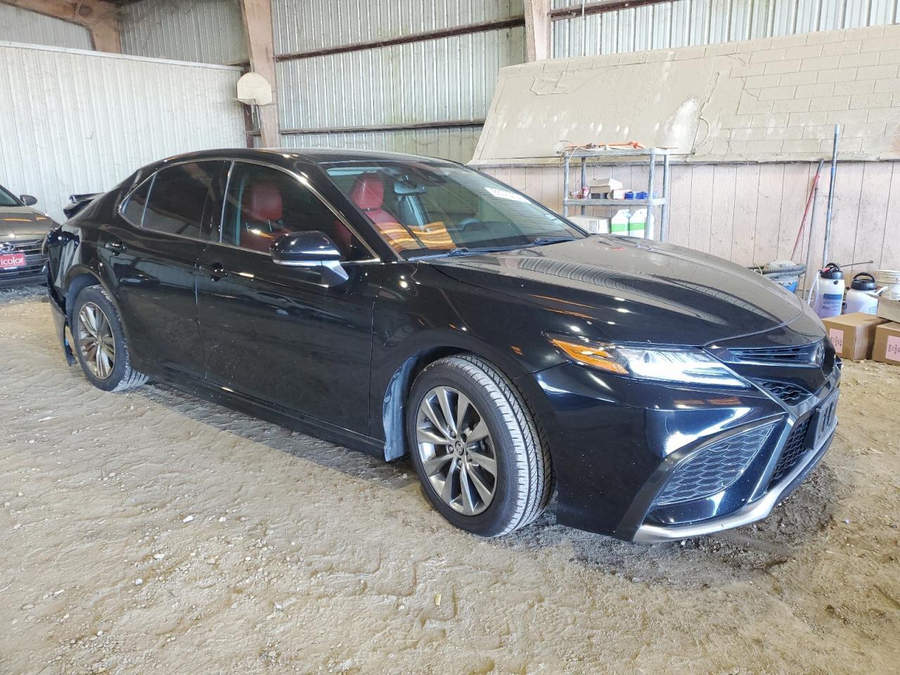 2021 TOYOTA CAMRY XSE - Image 4