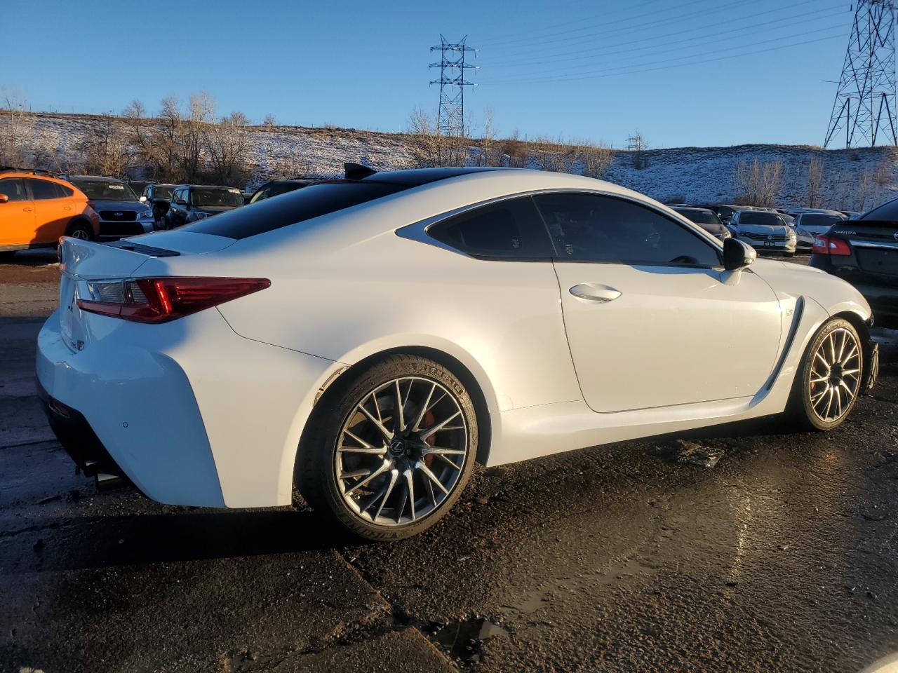 2017 LEXUS RC-F - Фото 3
