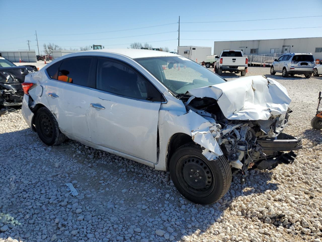 2017 NISSAN SENTRA S - Фото 4