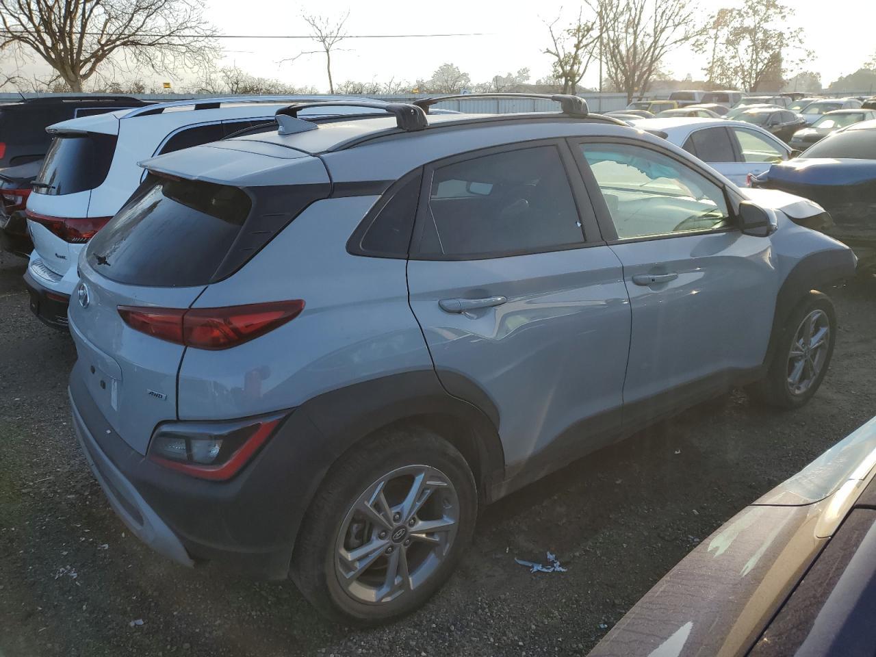 2023 HYUNDAI KONA SEL - Фото 3