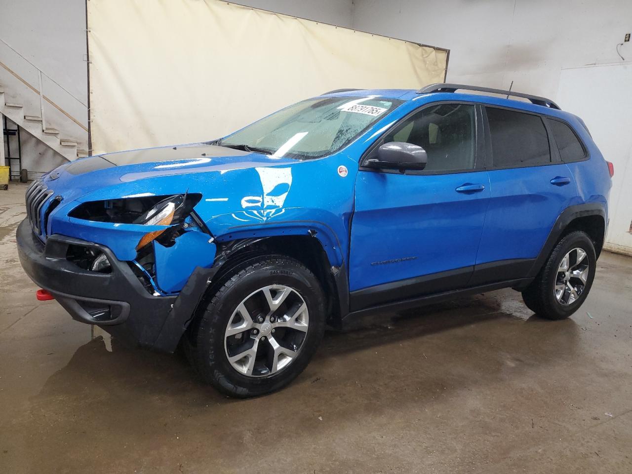 2018 JEEP CHEROKEE T