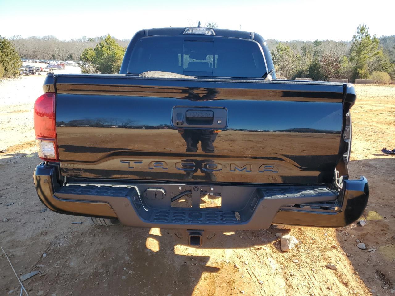 2019 TOYOTA TACOMA DOU - Image 6