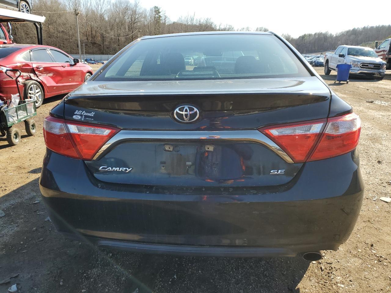 2015 TOYOTA CAMRY LE - Фото 6