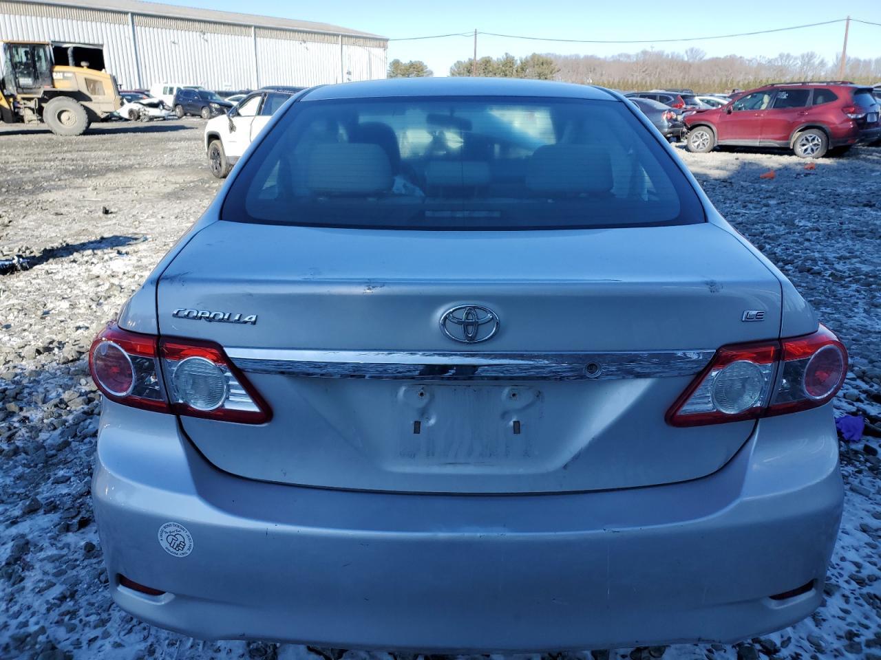 2013 TOYOTA COROLLA BA - Фото 6