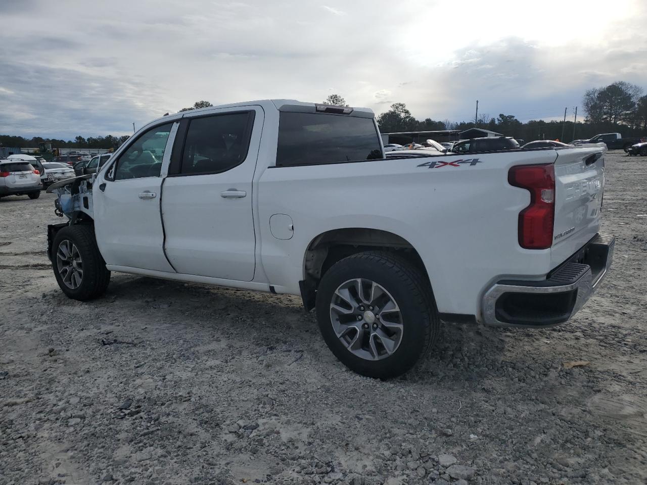 2020 CHEVROLET SILVERADO - Image 2