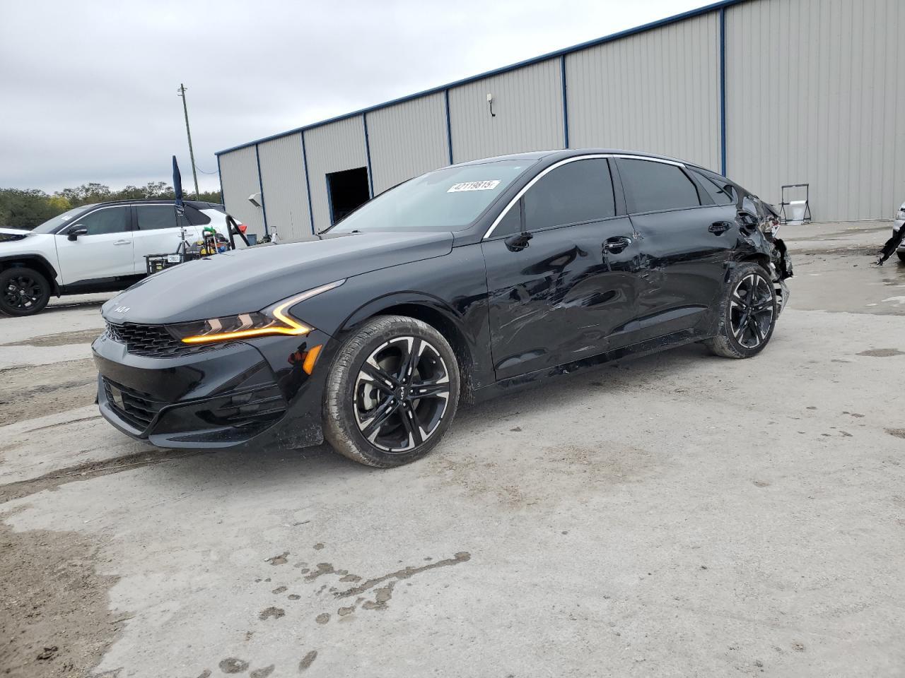 2023 KIA K5 GT LINE