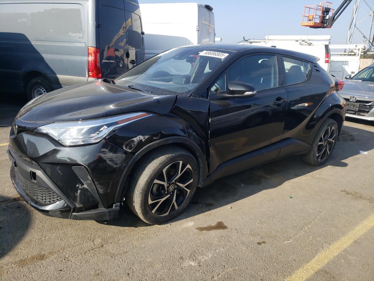 2021 TOYOTA C-HR XLE