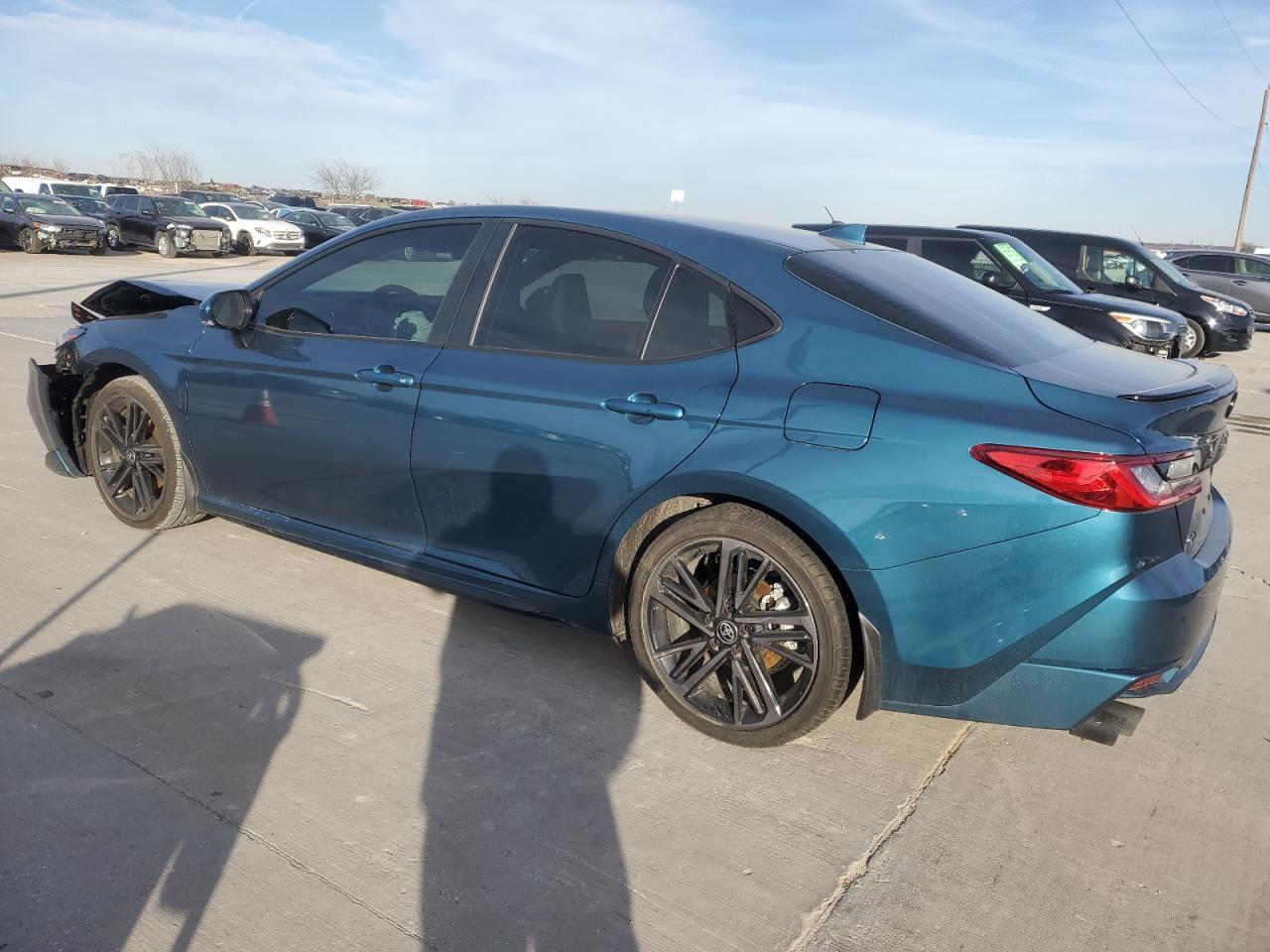 2025 TOYOTA CAMRY XSE - Фото 2