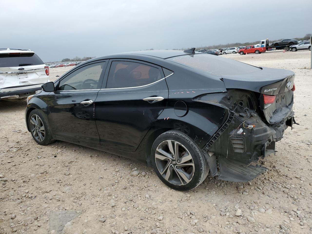 2015 HYUNDAI ELANTRA SE - Image 2