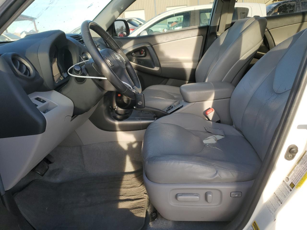 2011 TOYOTA RAV4 LIMIT - Фото 7