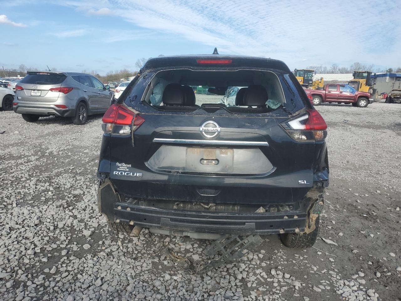 2018 NISSAN ROGUE S - Фото 6