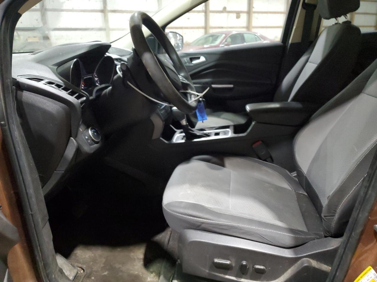 2017 FORD ESCAPE SE - Image 7