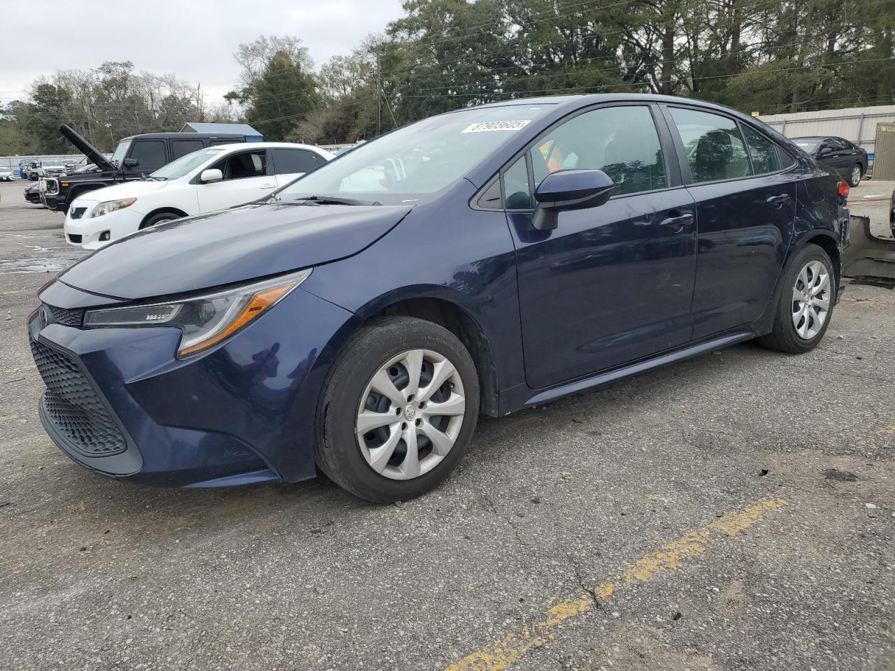 2020 TOYOTA COROLLA LE car image