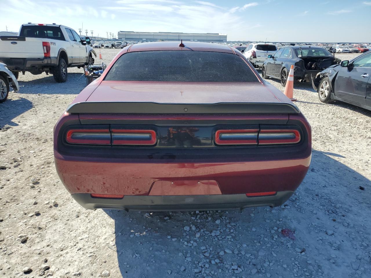 2017 DODGE CHALLENGER - Фото 6