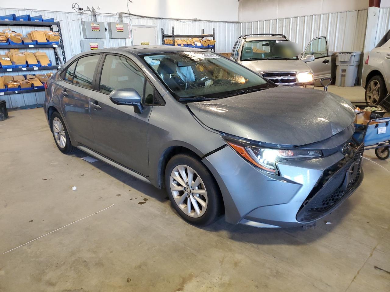 2020 TOYOTA COROLLA LE - Фото 4
