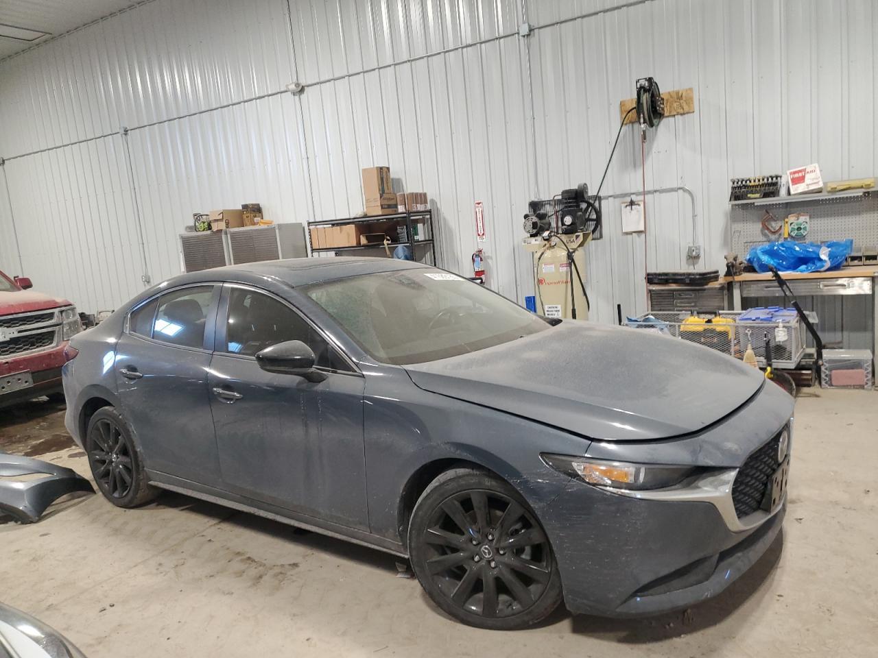 2023 MAZDA 3 PREFERRE - Image 4