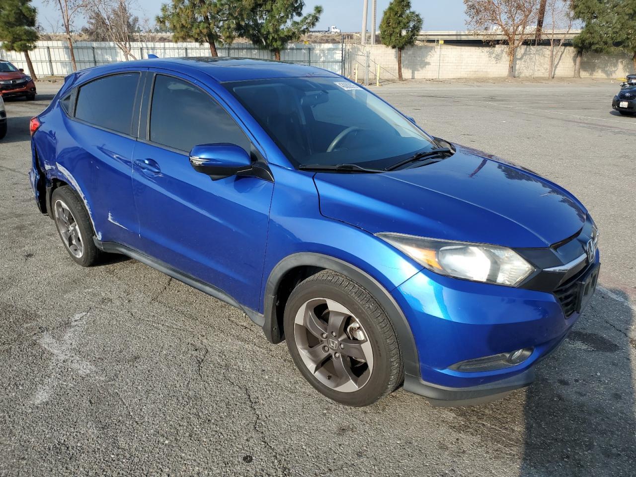 2018 HONDA HR-V EX - Image 4