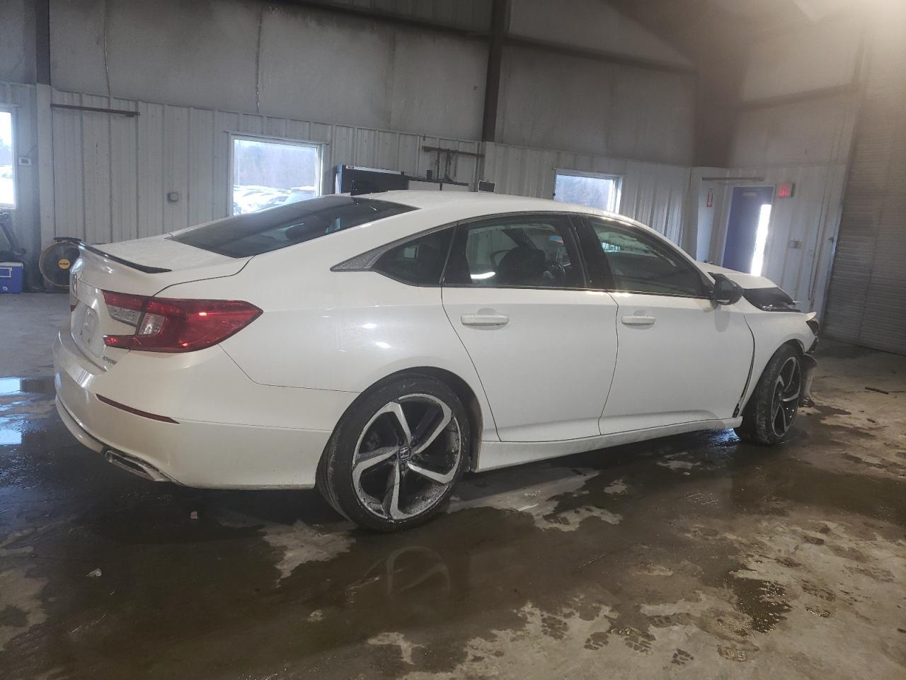 2022 HONDA ACCORD SPO - Фото 3