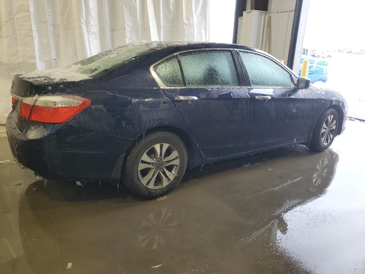 2014 HONDA ACCORD LX - Image 3