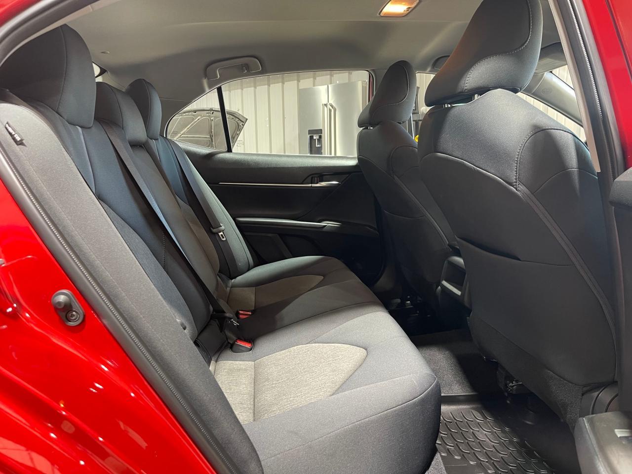 2023 TOYOTA CAMRY LE - Фото 6