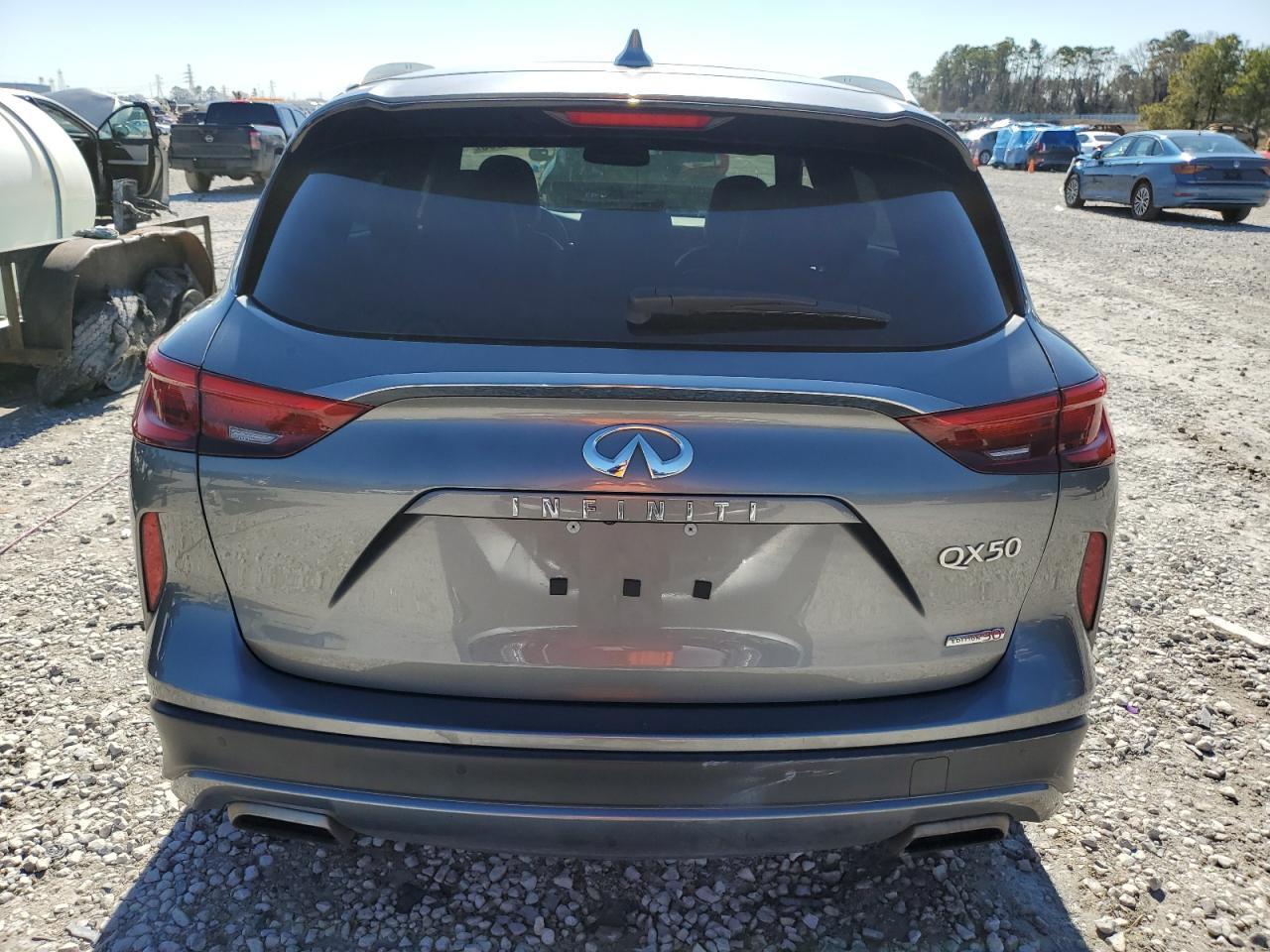 2020 INFINITI QX50 PURE - Image 6