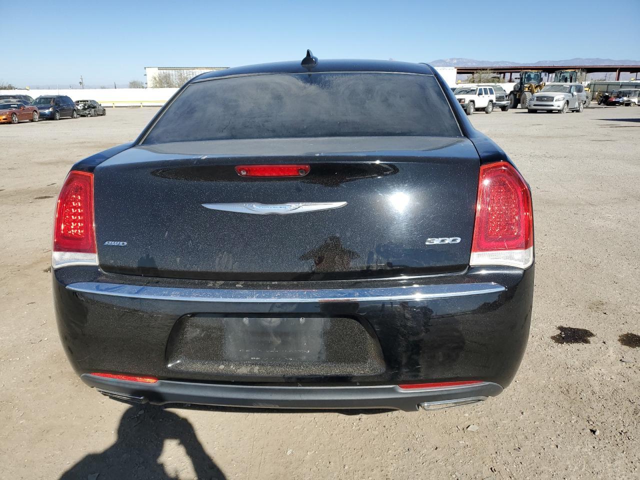 2018 CHRYSLER 300 LIMITE - Image 6