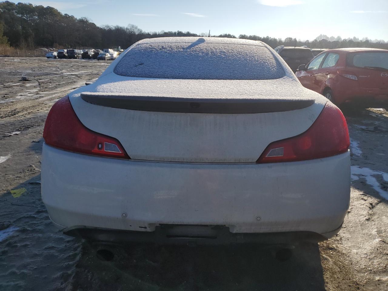 2011 INFINITI G37 - Фото 6