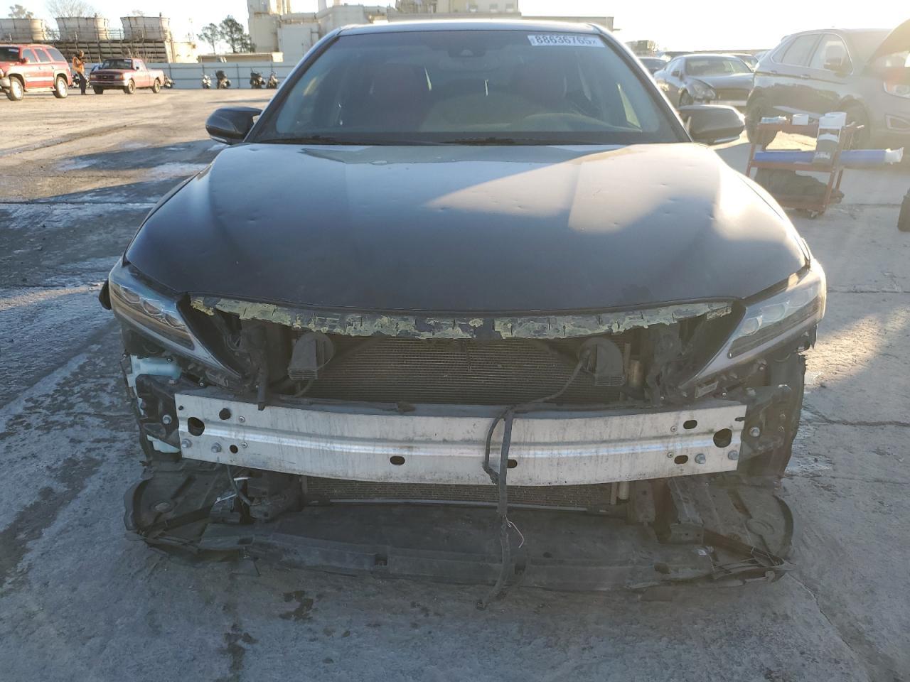 2018 TOYOTA CAMRY XSE - Image 5