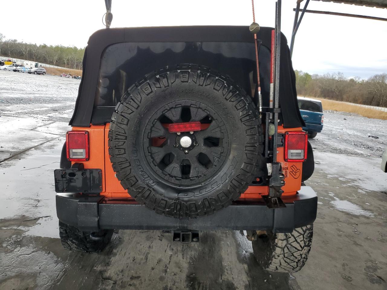 2015 JEEP WRANGLER U - Фото 6