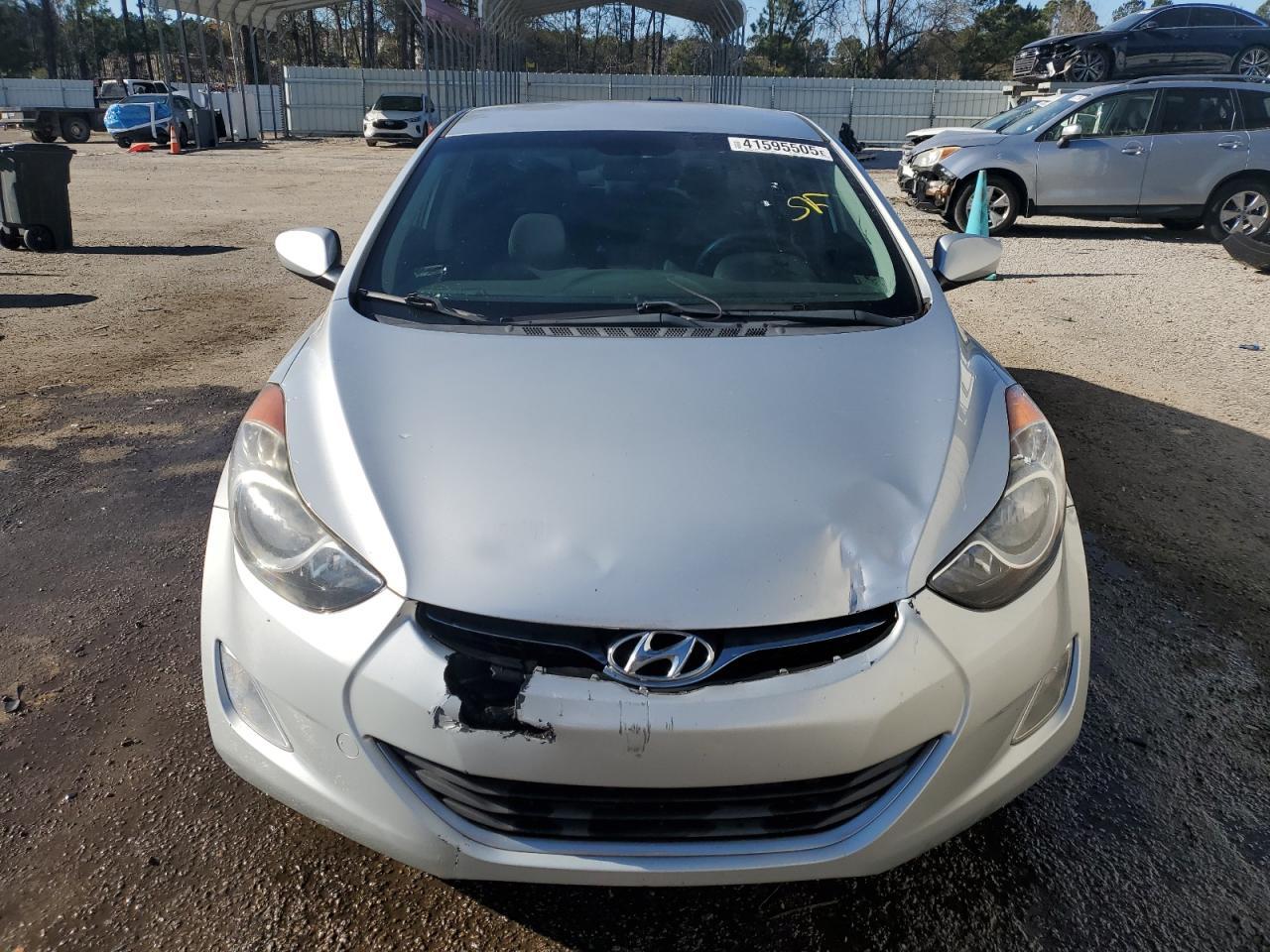 2013 HYUNDAI ELANTRA GL - Image 5