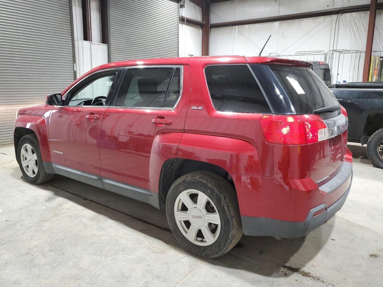 2014 GMC TERRAIN SL - Image 2