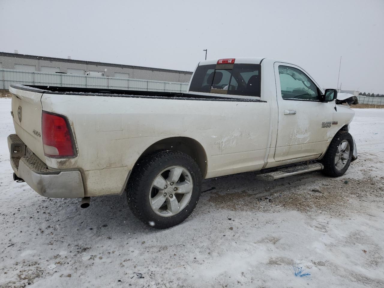 2015 RAM 1500 SLT - Image 3